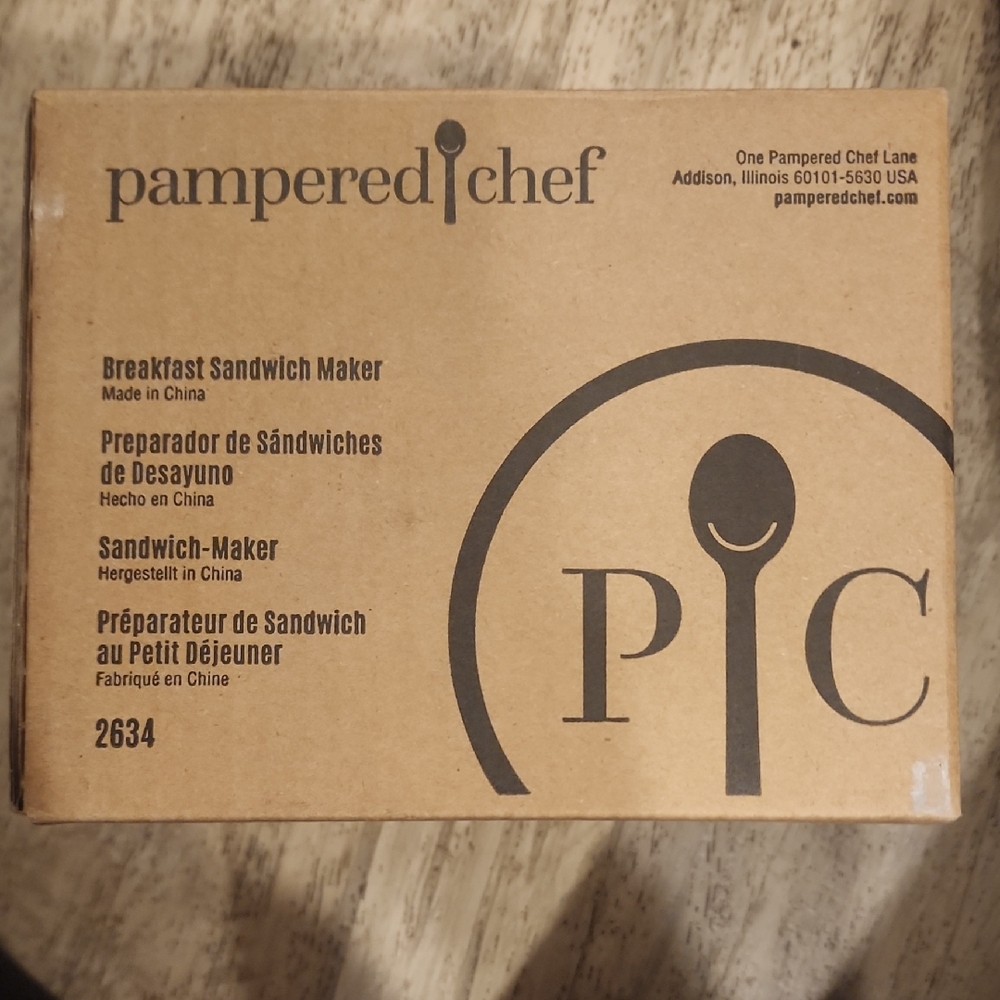 Pampered Chef Brown Kitchen Essentials Set